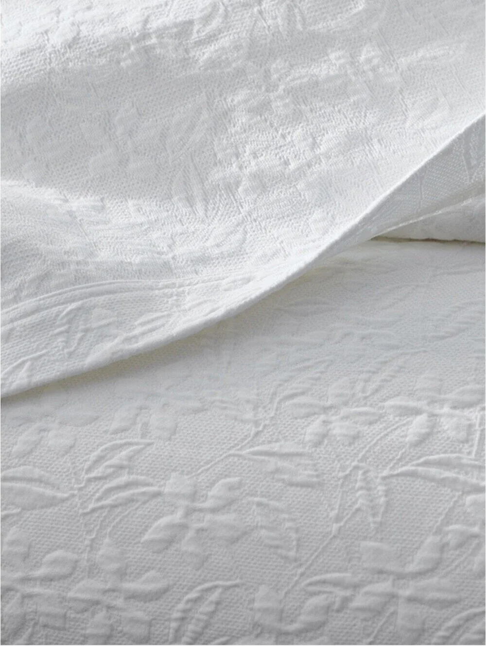 The Company Store Legends Hotel Leaf Mateless Pillow Shams Set of 2 Standard
